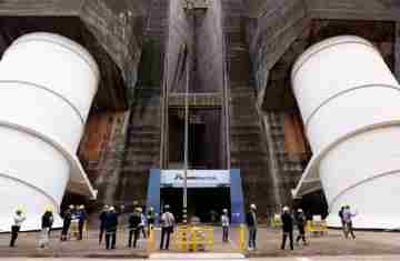  Diretor brasileiro de Itaipu garante tarifa reduzida em 2027 